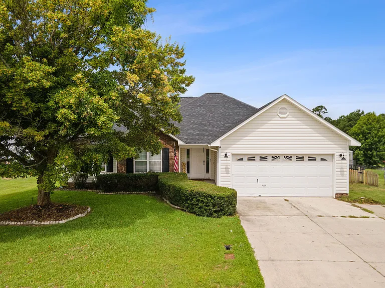 202 Weeping Hollow Ct — Photo 41