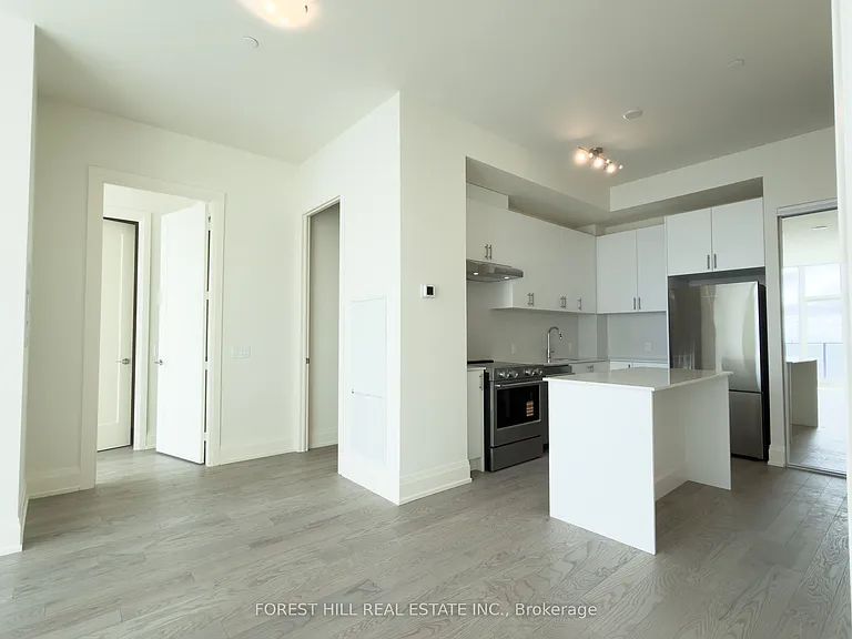 27 Korda Gate #Penthouse 108 — Photo 11
