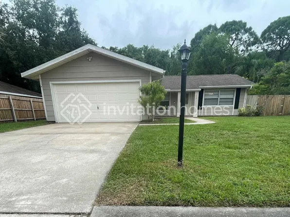 15732 Treasure Island Ln, Fort Myers, FL 33905