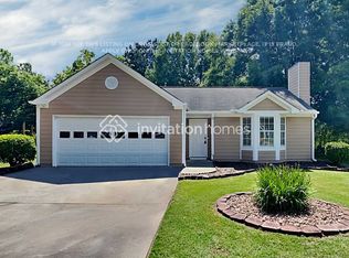 2715 Burnstone Run, Lawrenceville, GA 30044