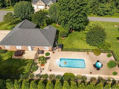 1958 Cameron Heights Cir, Denver, NC, 28037