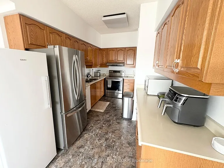 744 Wonderland Rd S #1206 — Photo 5