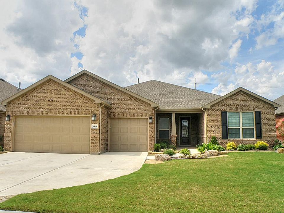 1st image of 3911 Red Alder Way