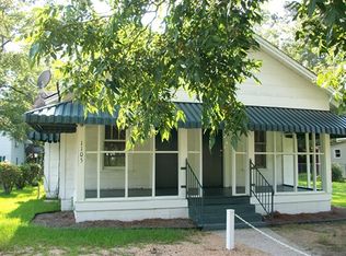 1105 Park Ave, Columbia, MS 39429
