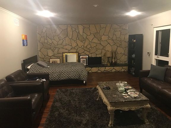 2nd image of 8656 Chevy Chase Dr
