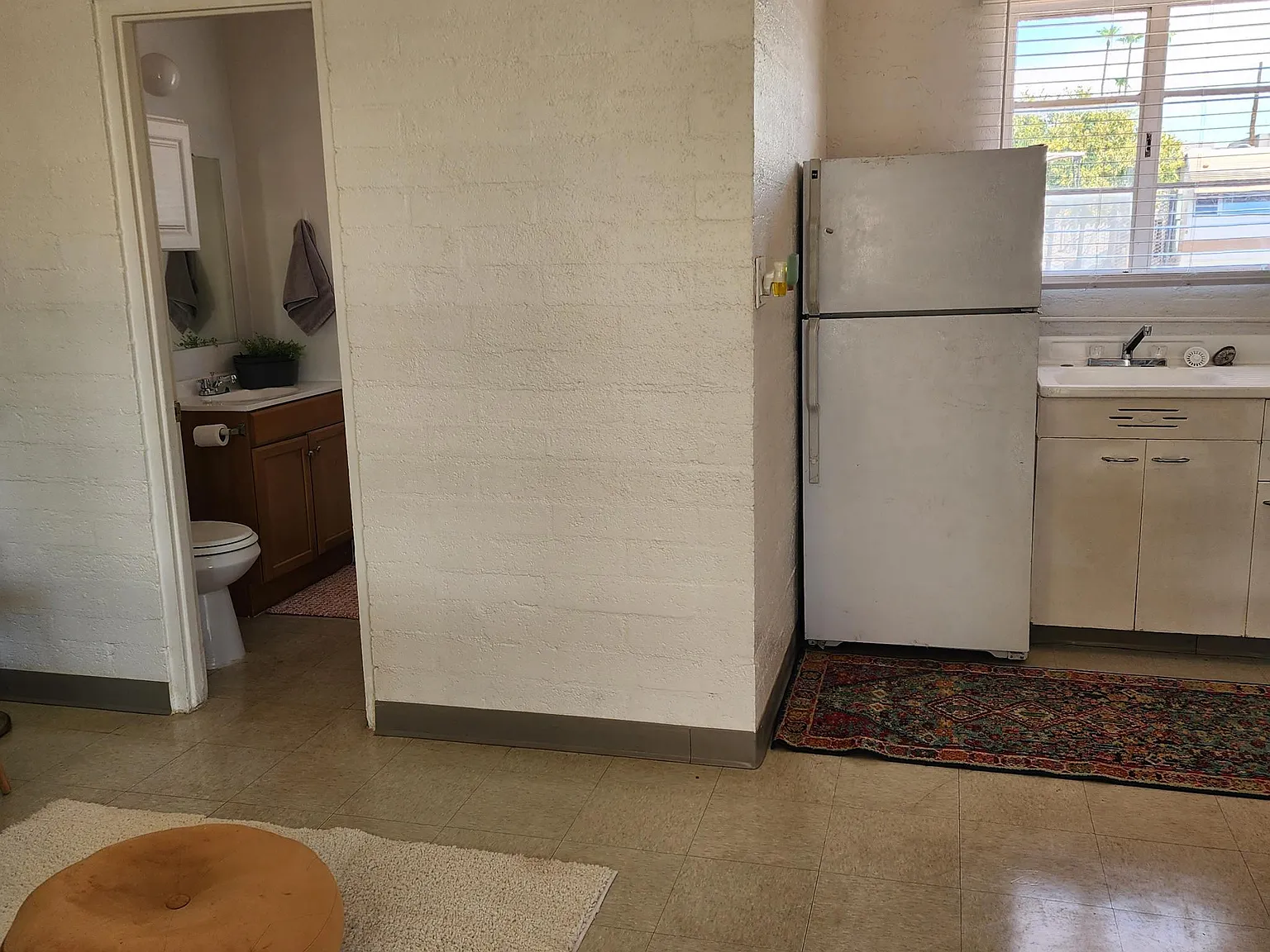 Studio, $795 — Photo 2