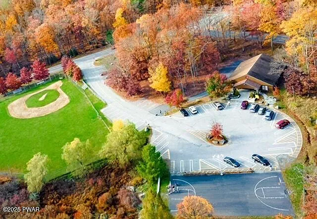 101 Pommel Dr — Photo 36