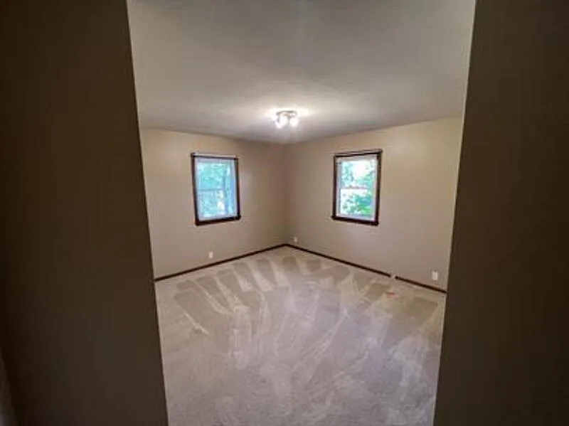 3 bed, 2.0 bath, 1780 sqft, $1,795 — Photo 4