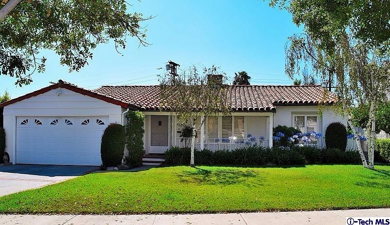 2nd image of 909 Verdugo Circle Dr