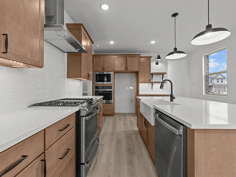 512 Sunflower Trl — Photo 15