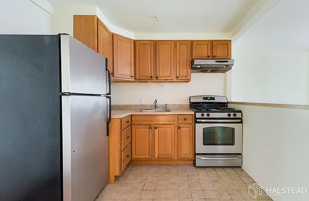 Rented by Halstead Real Estate | media 17