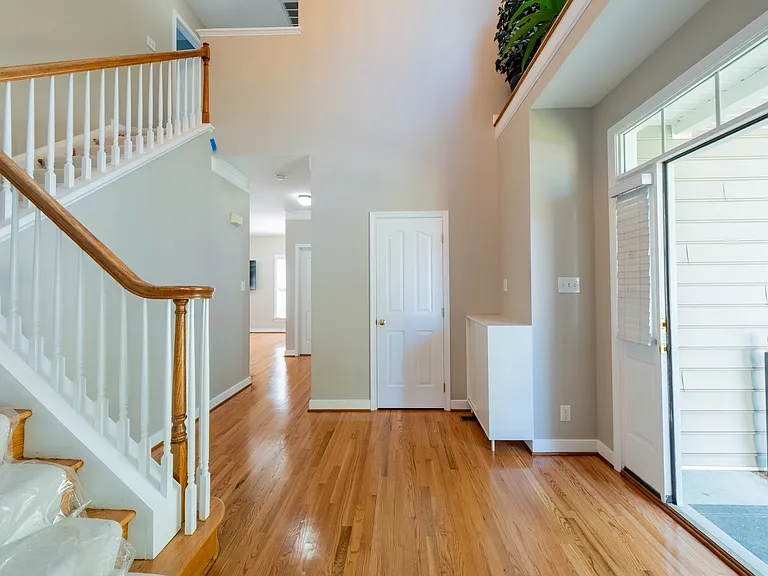 9721 Pemberton Crossing Dr — Photo 18