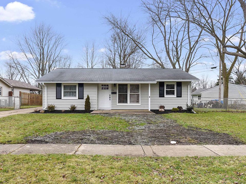 1st image of 440 Birchwood Dr