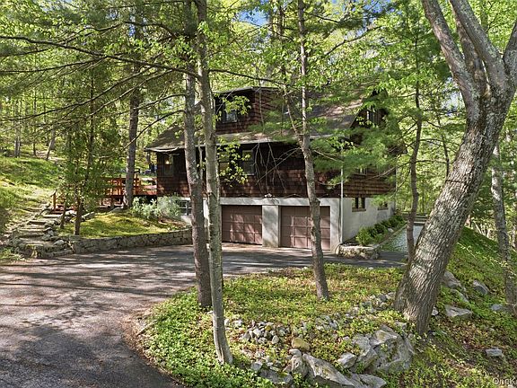 2nd image of 8 Upper Shad Road