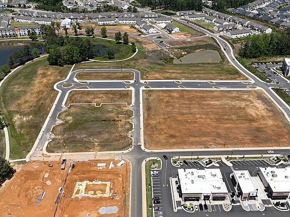 5th image of 136 N District Way