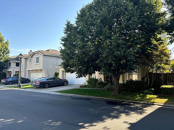 4th image of 5616 Vintage Cir