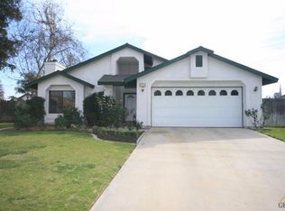 4712 Kaiser Peak Ct, Bakersfield, CA