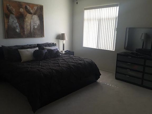 5th image of 460 E Deers Rest Pl