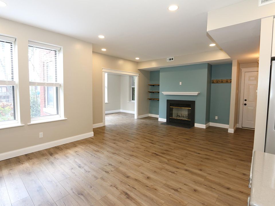 1st image of 5845 Nina Pl APT 2E