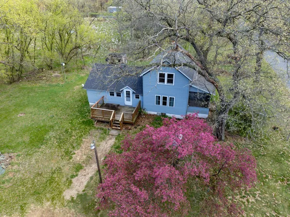 N5416 15th Ave, Mauston, WI 53948