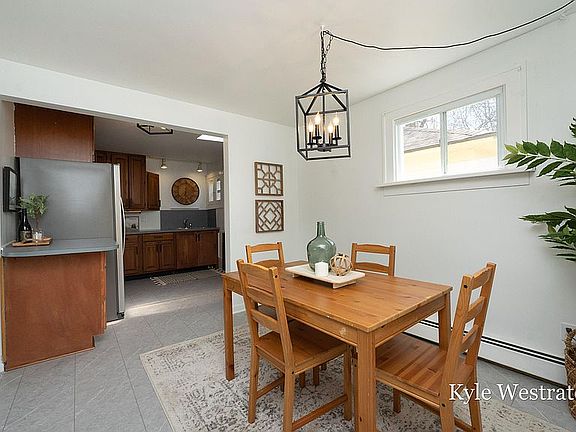 dining and kitchen - accessible