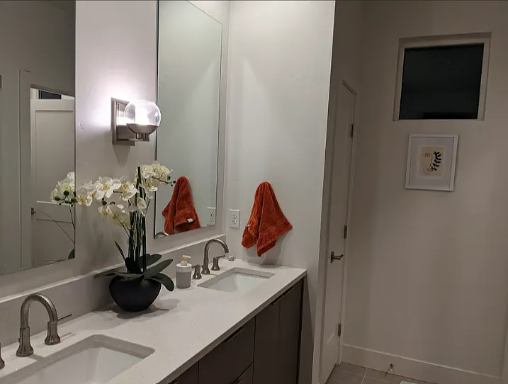 4458 E Parkcenter Blvd — Photo 5