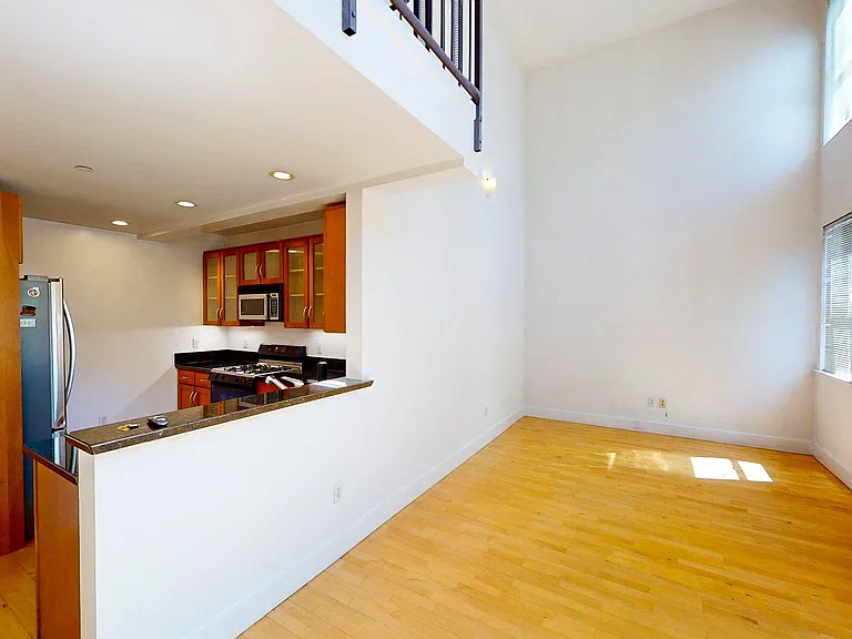 761 Tehama St #7 — Photo 6