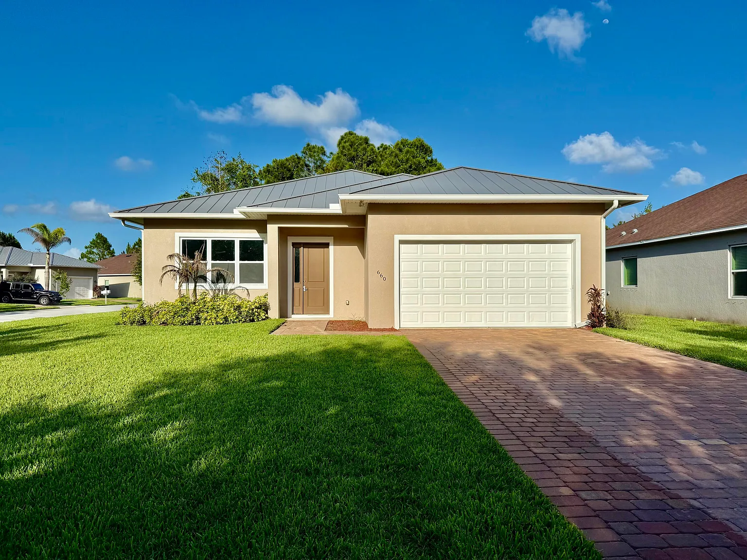 3 bed, 2.5 bath, 1773 sqft, $2,800 — Photo 1
