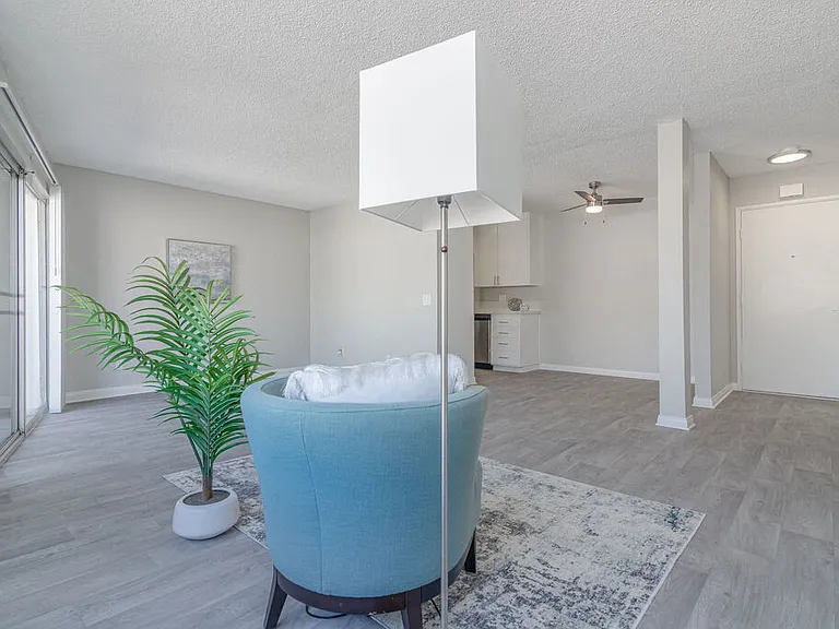 Citra Apartments — Photo 29
