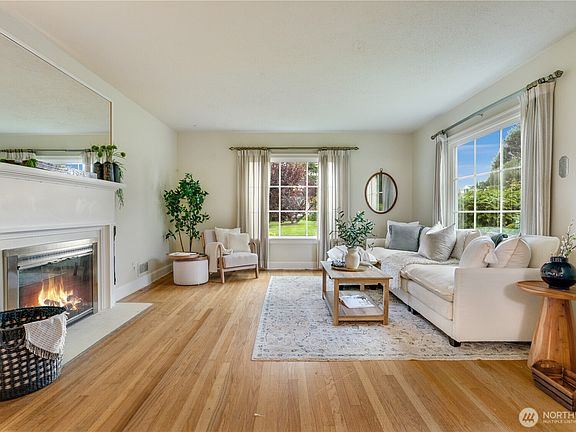 4th image of 4122 N 11th Street