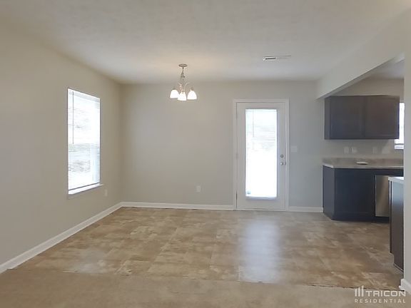 3rd image of 2530 Calabash Dr