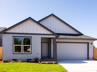 1068 W Olympic, Springfield, OR 97477