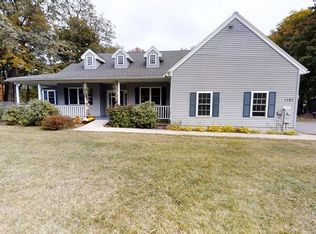 1127 Main St, Leominster, MA 01453