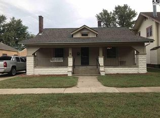 417 E Commercial St, Lyons, KS 67554