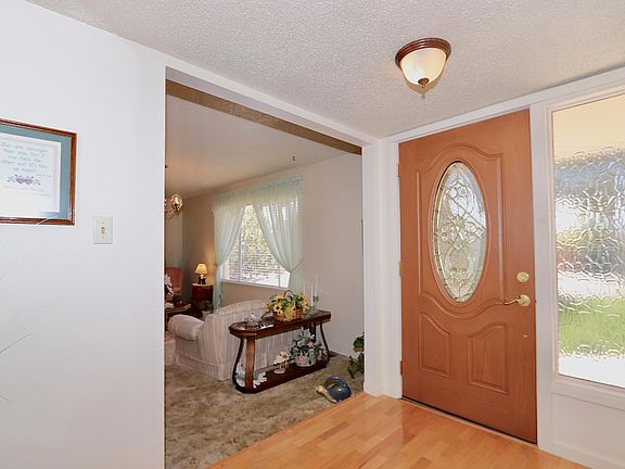 2nd image of 5604 Greenwood Dr