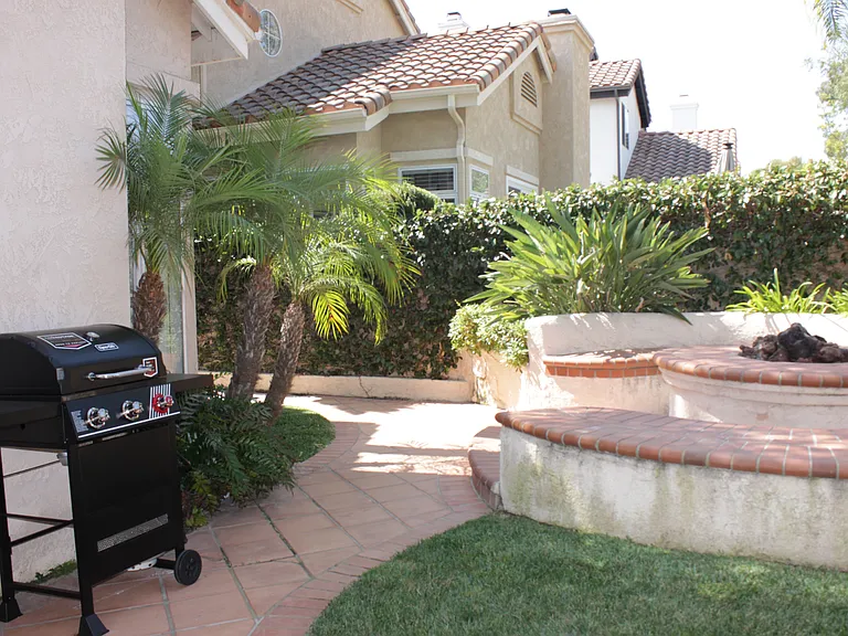 26 San Raphael — Photo 32
