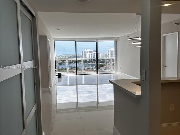 5th image of 20515 E Country Club Dr APT 1749