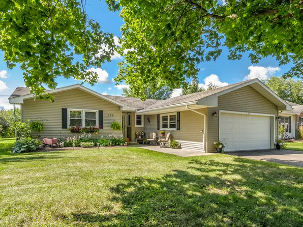 120 Tammy Ln, Somonauk, IL 60552