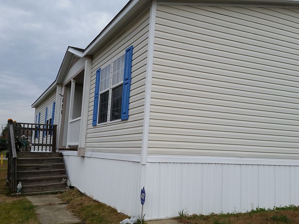 1st image of 278 N Elm Ct