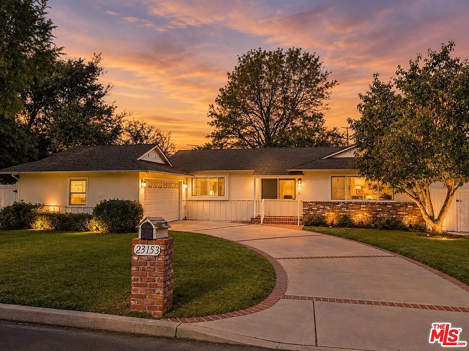 4 bed, 2.0 bath, 1847 sqft, $5,895 — Photo 1