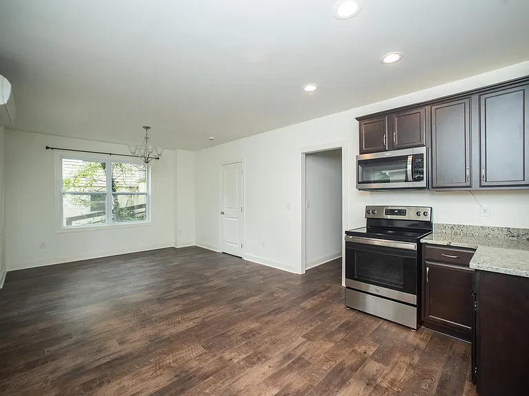 Unfurnished photo (available furnished or unfurnished)