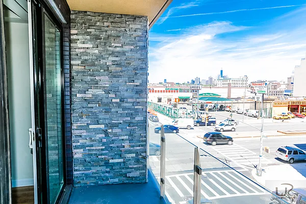 Rented by Urban Realty NYC | media 70