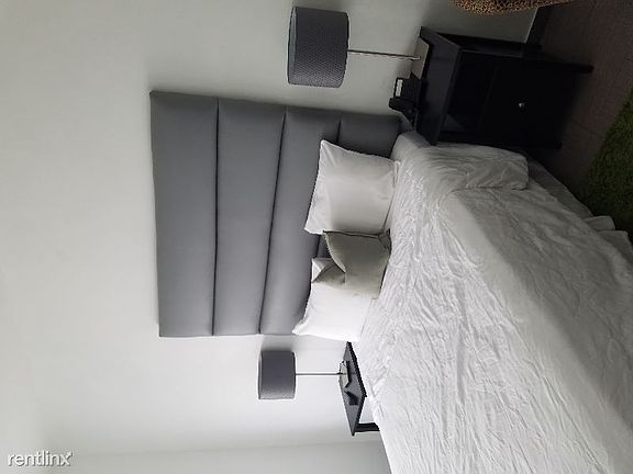 2nd image of 740 Ocean Dr