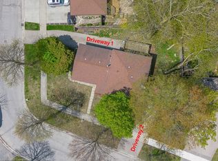 113 Martinglen Cres, Kitchener, ON N2E2A3