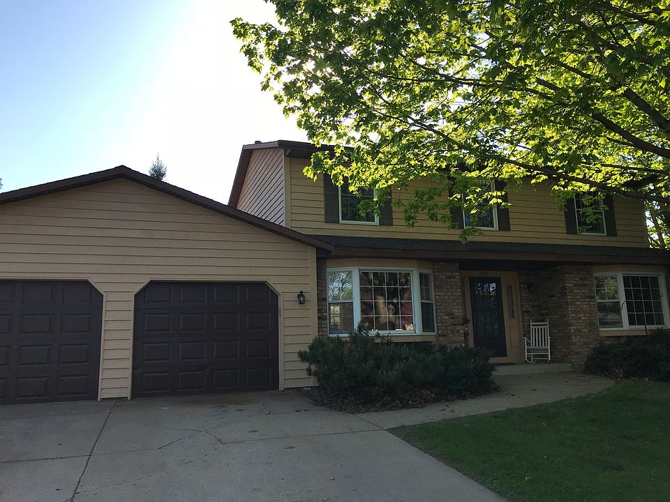 2nd image of 2309 Nashua Ln