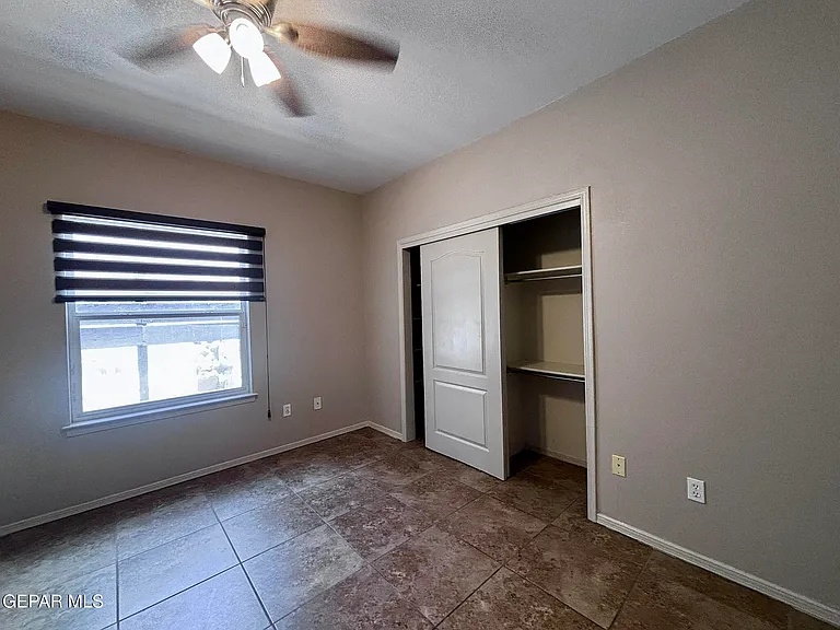 1573 Kenazo Ave — Photo 12