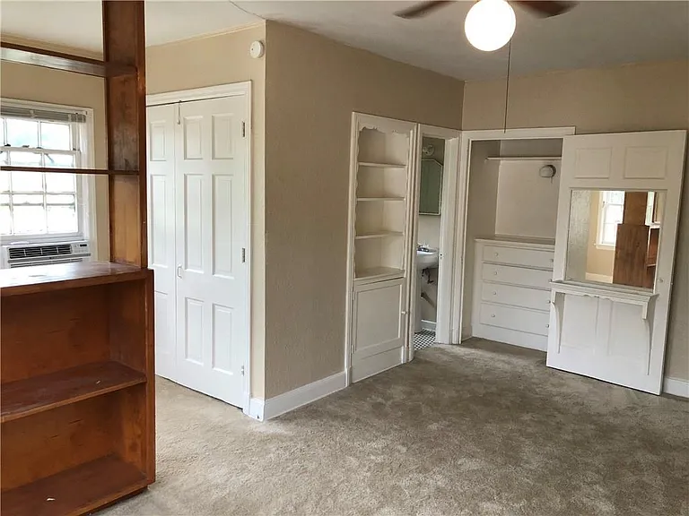 5800 Vickery Blvd #7 — Photo 3