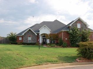 6911 Southfield Dr, Fort Smith, AR 72916