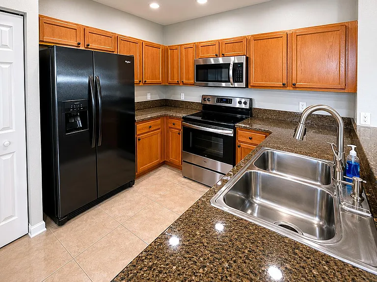 9064 Plymouth Pl #9064 — Photo 10