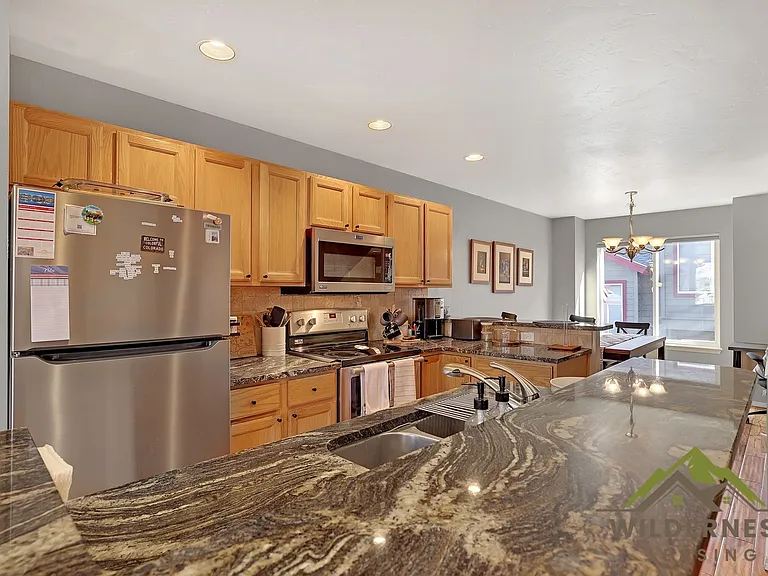 77 Spyglass Ln — Photo 5